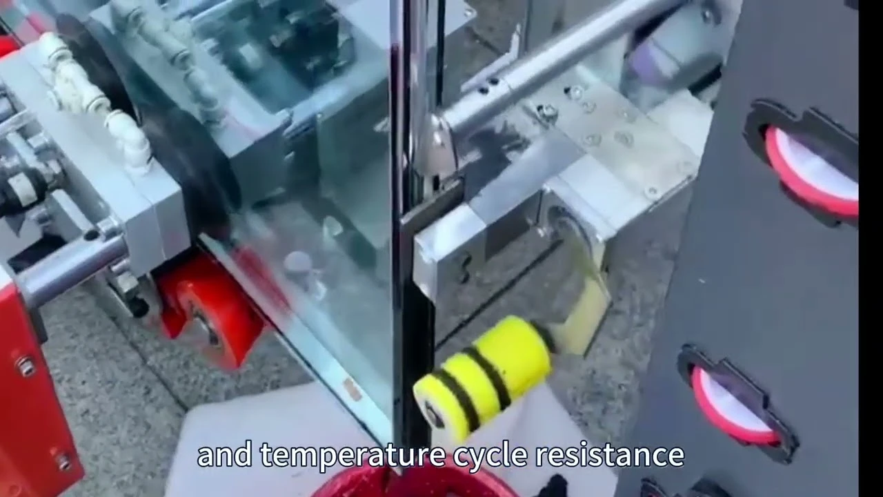 Vid&eacute;o d'application du mastic pour verre isolant (IG)
